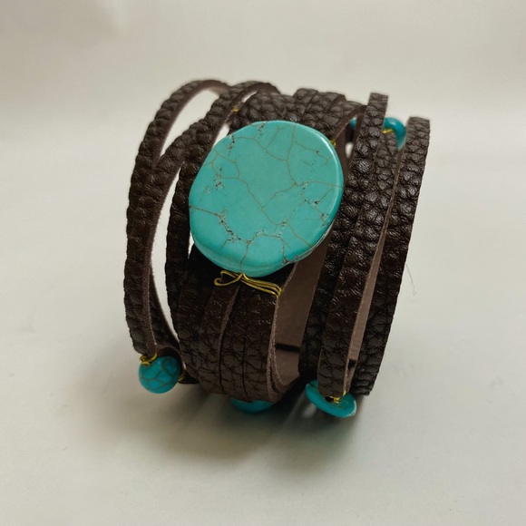New Turquoise Leather Bracelet Cuff - Picture 3 of 3